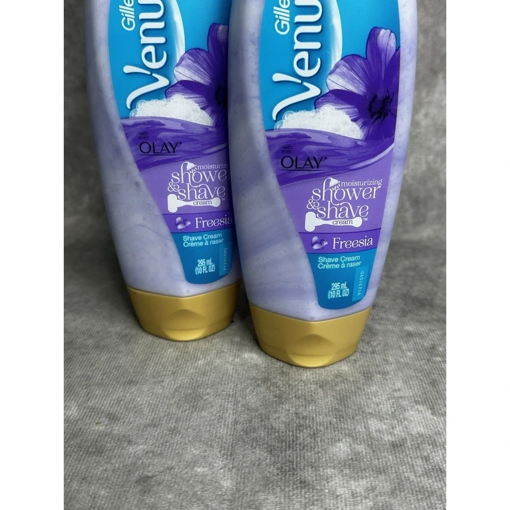 NEW Gillette Venus With Olay Freesia Moisturizing Shower & Shave Cream 10 oz
